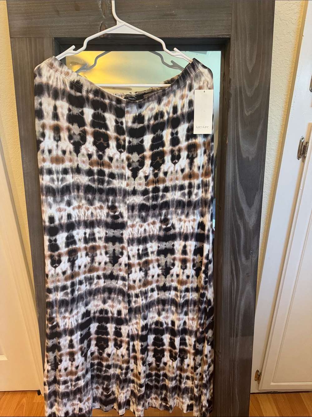 Karen Kane Black & Brown Tie-Dye Maxi Skirt